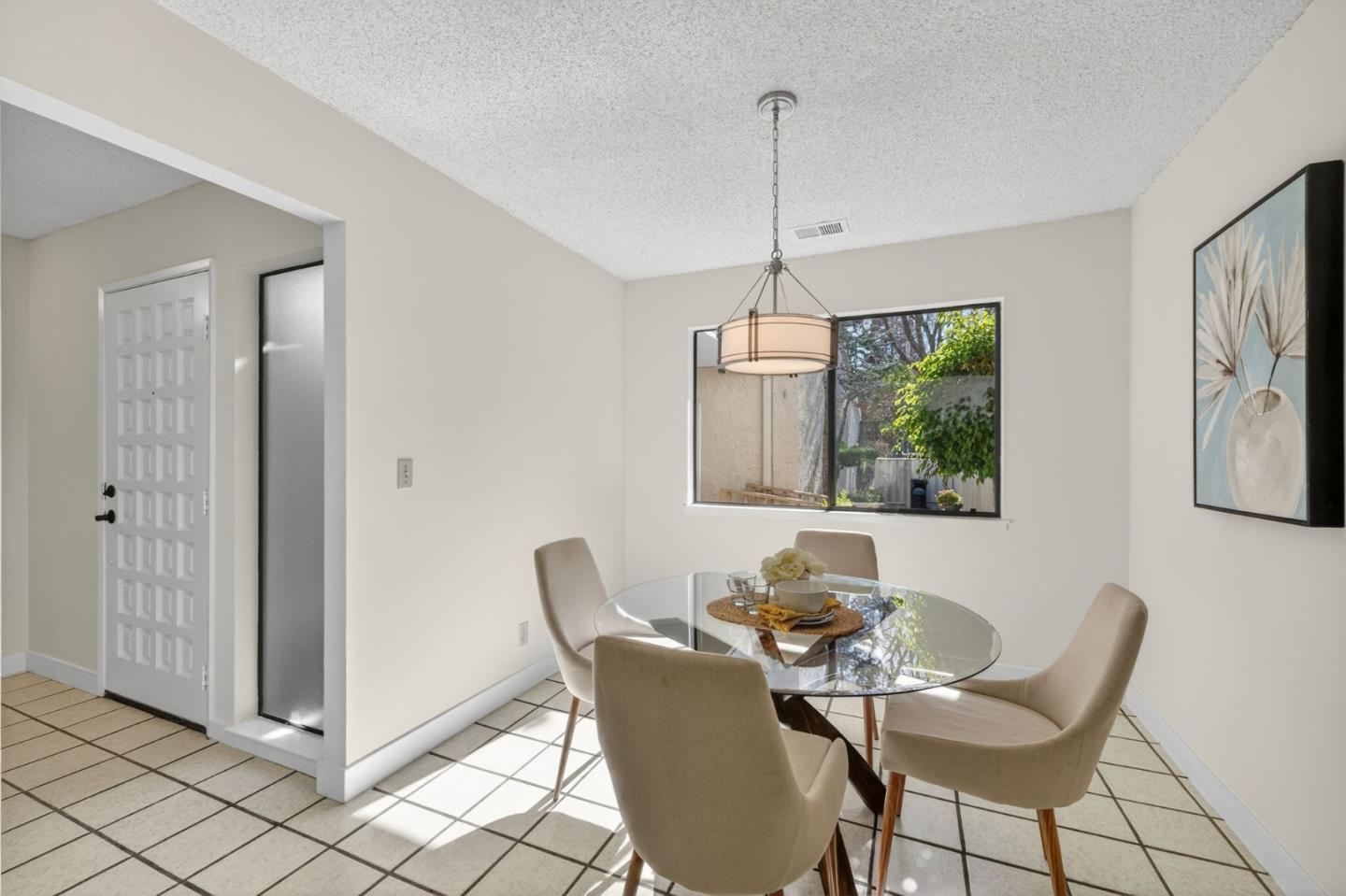 Photo #5: ML82036249 Listing: Photo #5