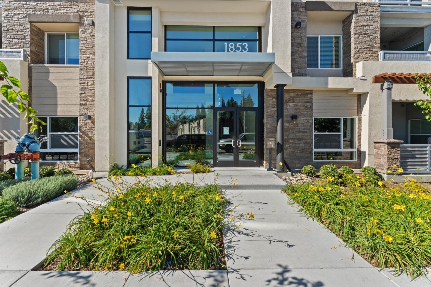 Photo #1: ML82036250 Listing: Photo #1