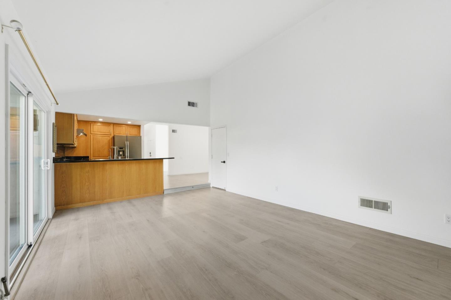 Detail Gallery Image 24 of 45 For 843 Cedarwood Ln, Petaluma,  CA 94954 - 4 Beds | 2 Baths