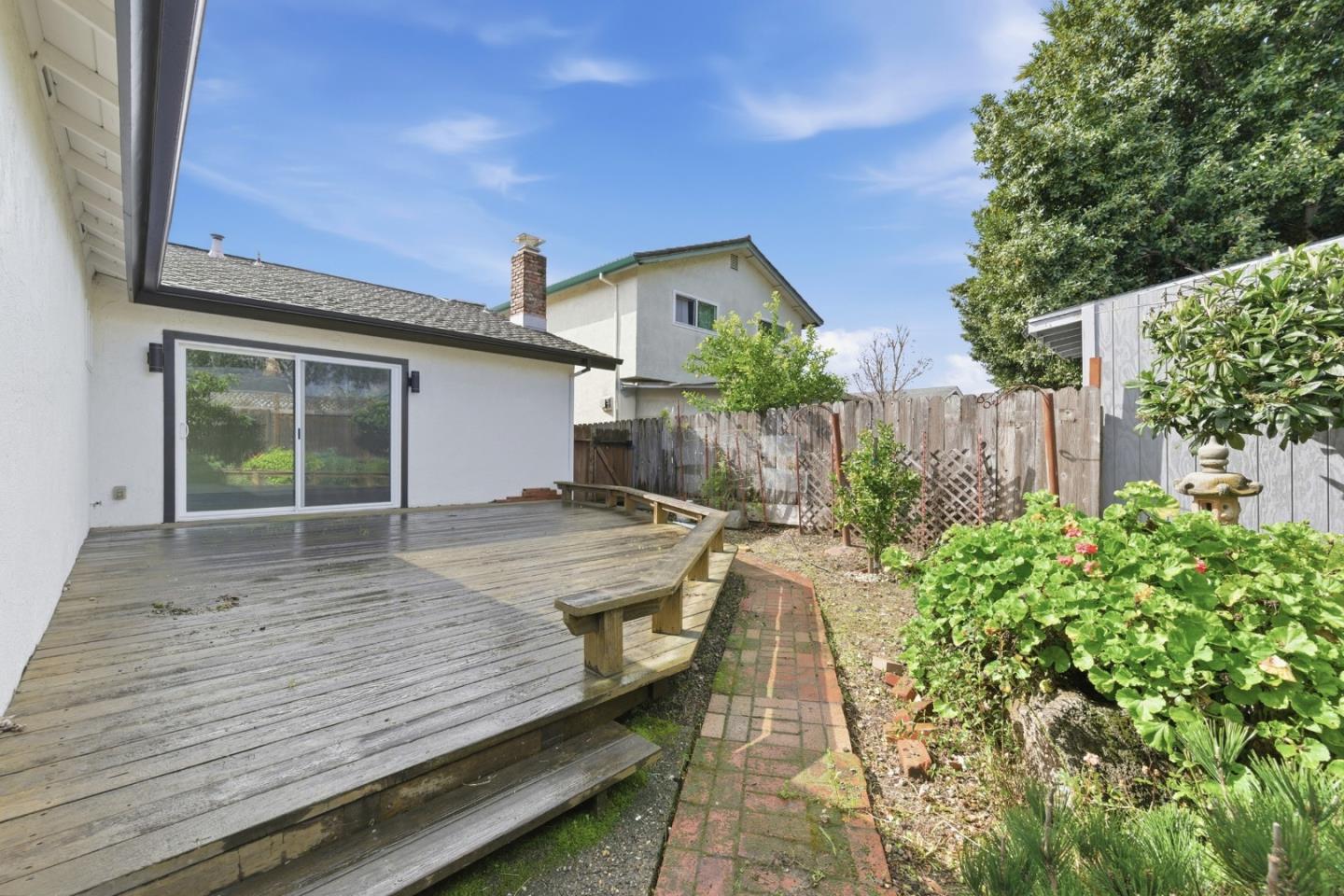 Detail Gallery Image 42 of 45 For 843 Cedarwood Ln, Petaluma,  CA 94954 - 4 Beds | 2 Baths