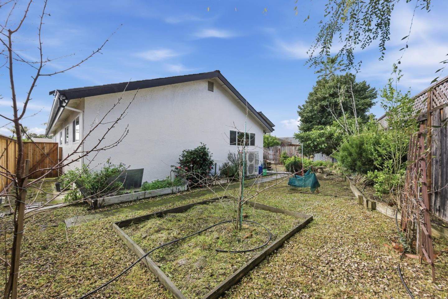 Detail Gallery Image 44 of 45 For 843 Cedarwood Ln, Petaluma,  CA 94954 - 4 Beds | 2 Baths