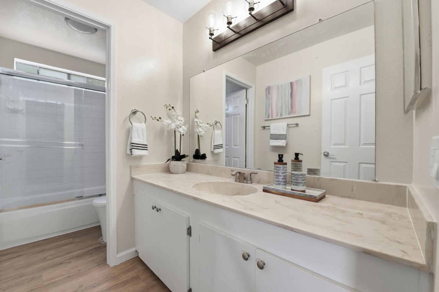 Detail Gallery Image 30 of 38 For 3137 Jenkins Ave, San Jose,  CA 95118 - 5 Beds | 2 Baths