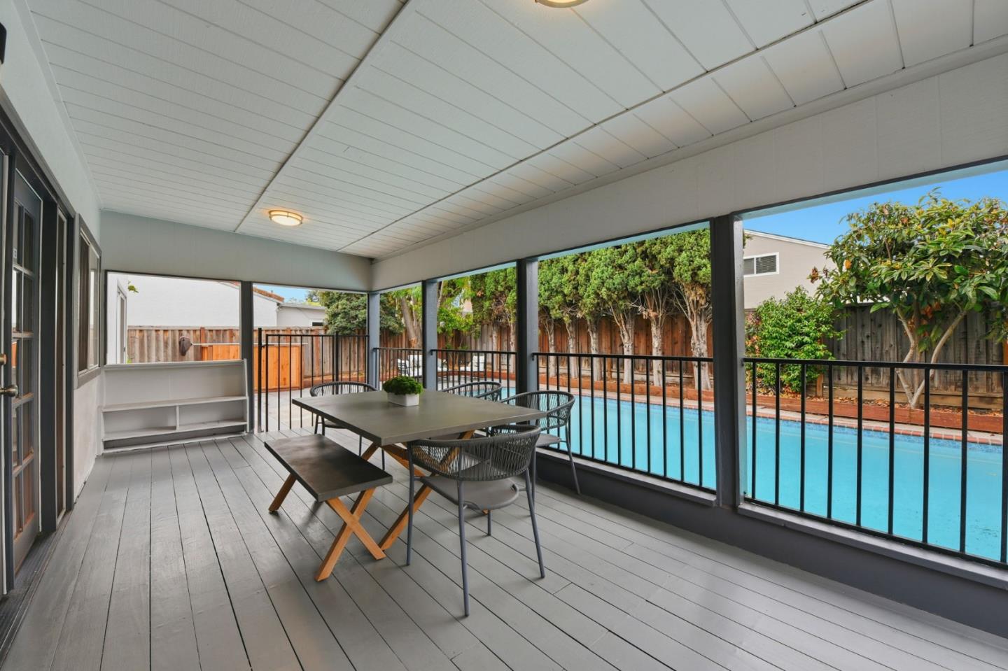 Detail Gallery Image 34 of 38 For 3137 Jenkins Ave, San Jose,  CA 95118 - 5 Beds | 2 Baths