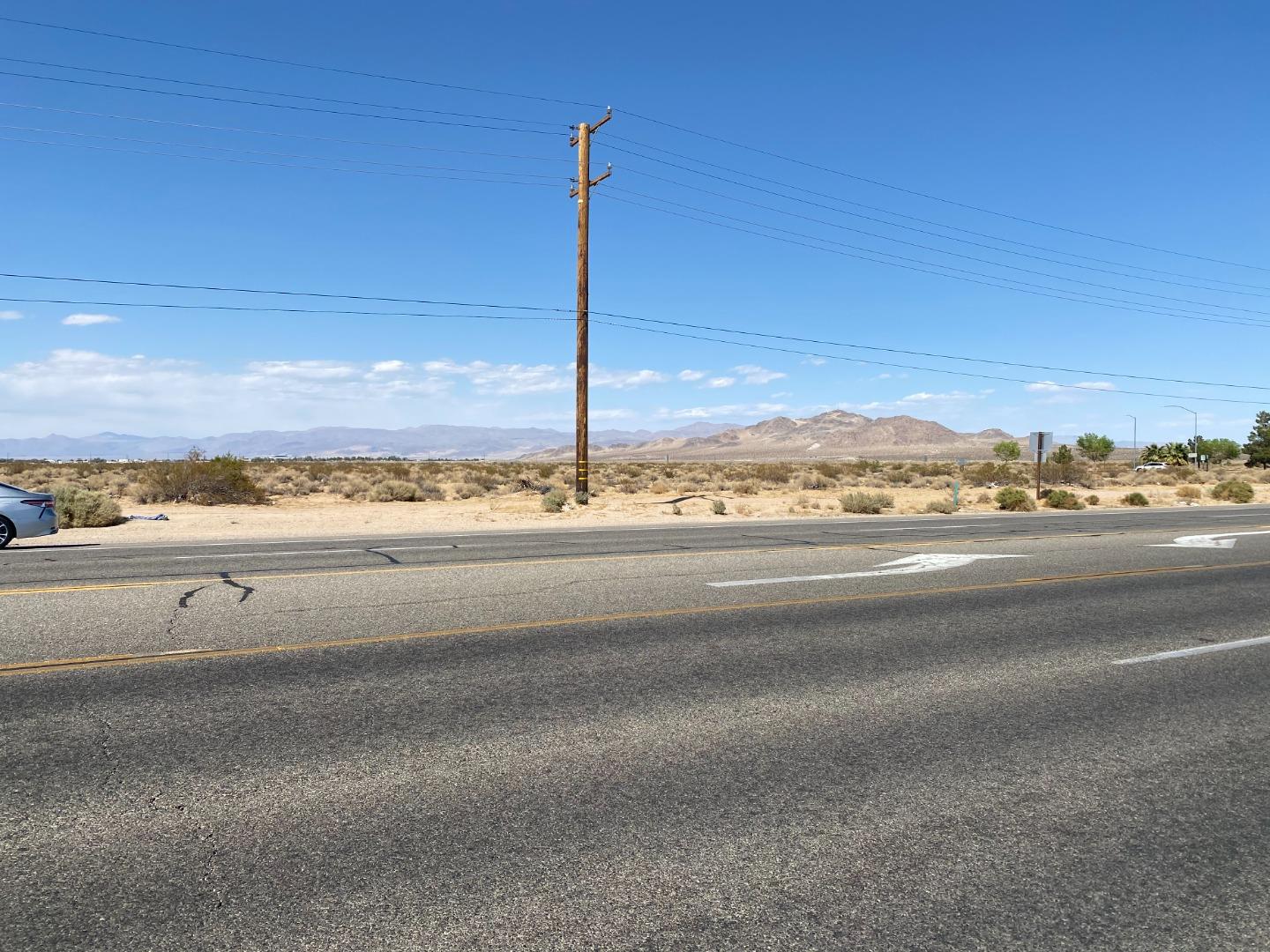 Detail Gallery Image 3 of 4 For 1026 W Ridgecrest Blvd, Ridgecrest,  CA 93555 - – Beds | – Baths