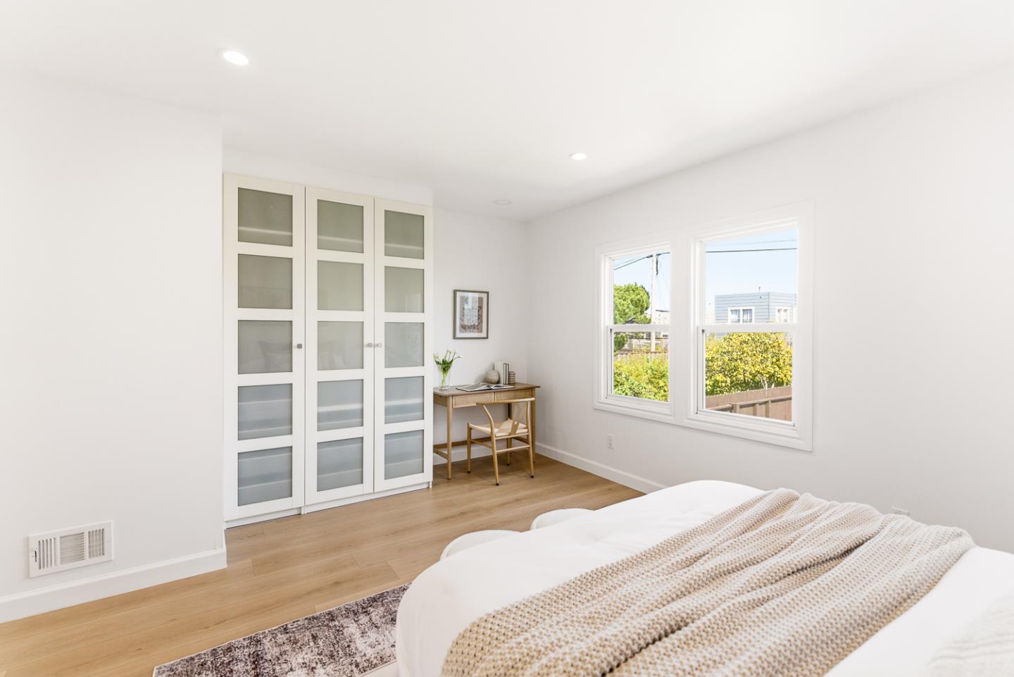 Detail Gallery Image 23 of 51 For 546 33rd Ave, San Francisco,  CA 94121 - 5 Beds | 5 Baths