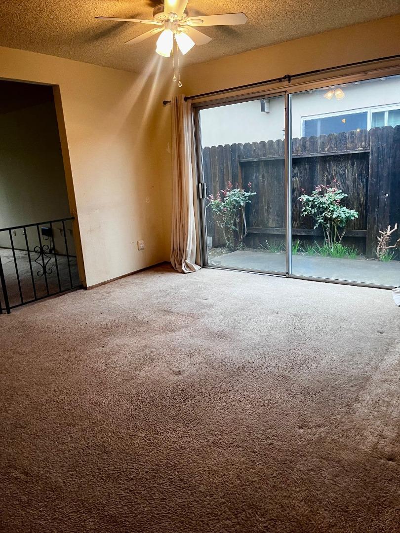 Detail Gallery Image 12 of 23 For 3312 Jayanne Way, Carmichael,  CA 95608 - – Beds | – Baths