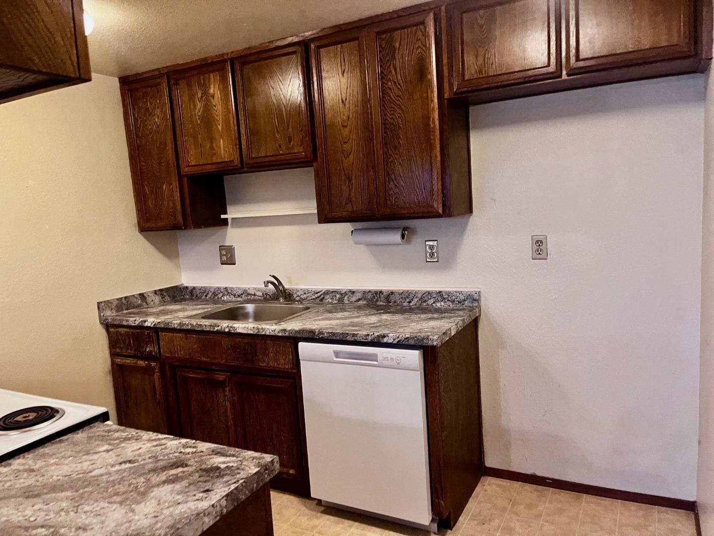 Detail Gallery Image 15 of 23 For 3312 Jayanne Way, Carmichael,  CA 95608 - – Beds | – Baths