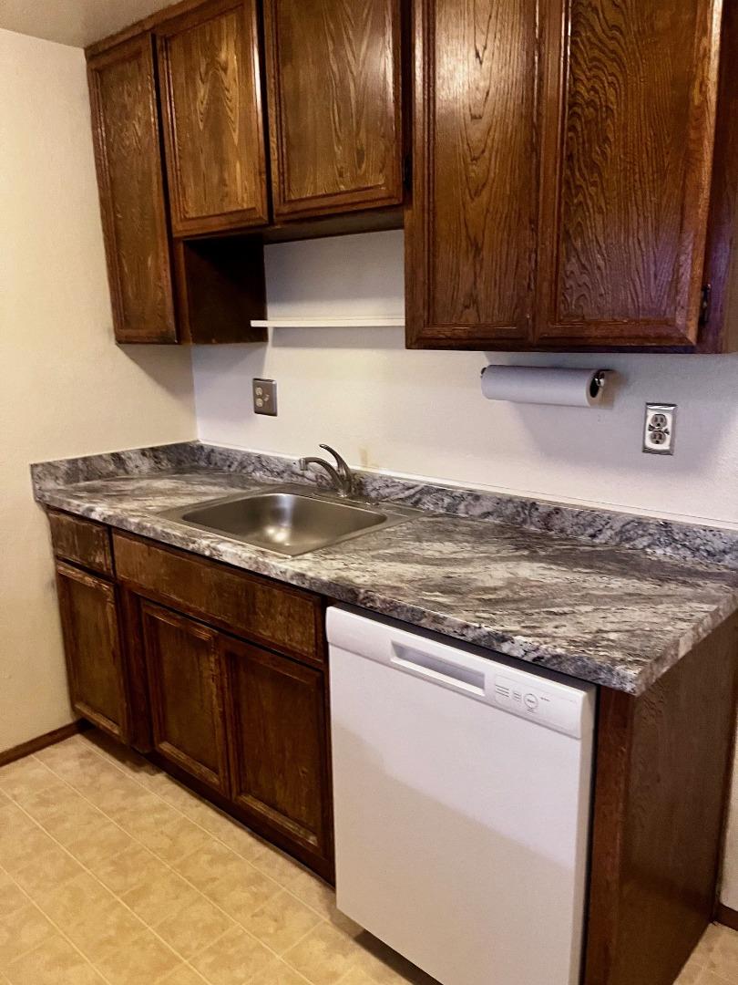 Detail Gallery Image 17 of 23 For 3312 Jayanne Way, Carmichael,  CA 95608 - – Beds | – Baths