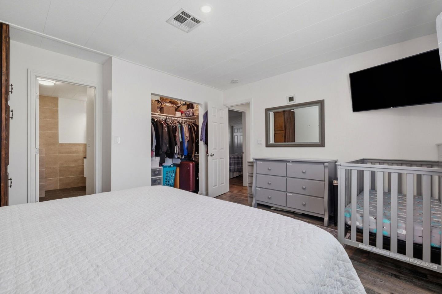 Detail Gallery Image 11 of 25 For 34 Eagle Green #34,  Fremont,  CA 94538 - 2 Beds | 2 Baths