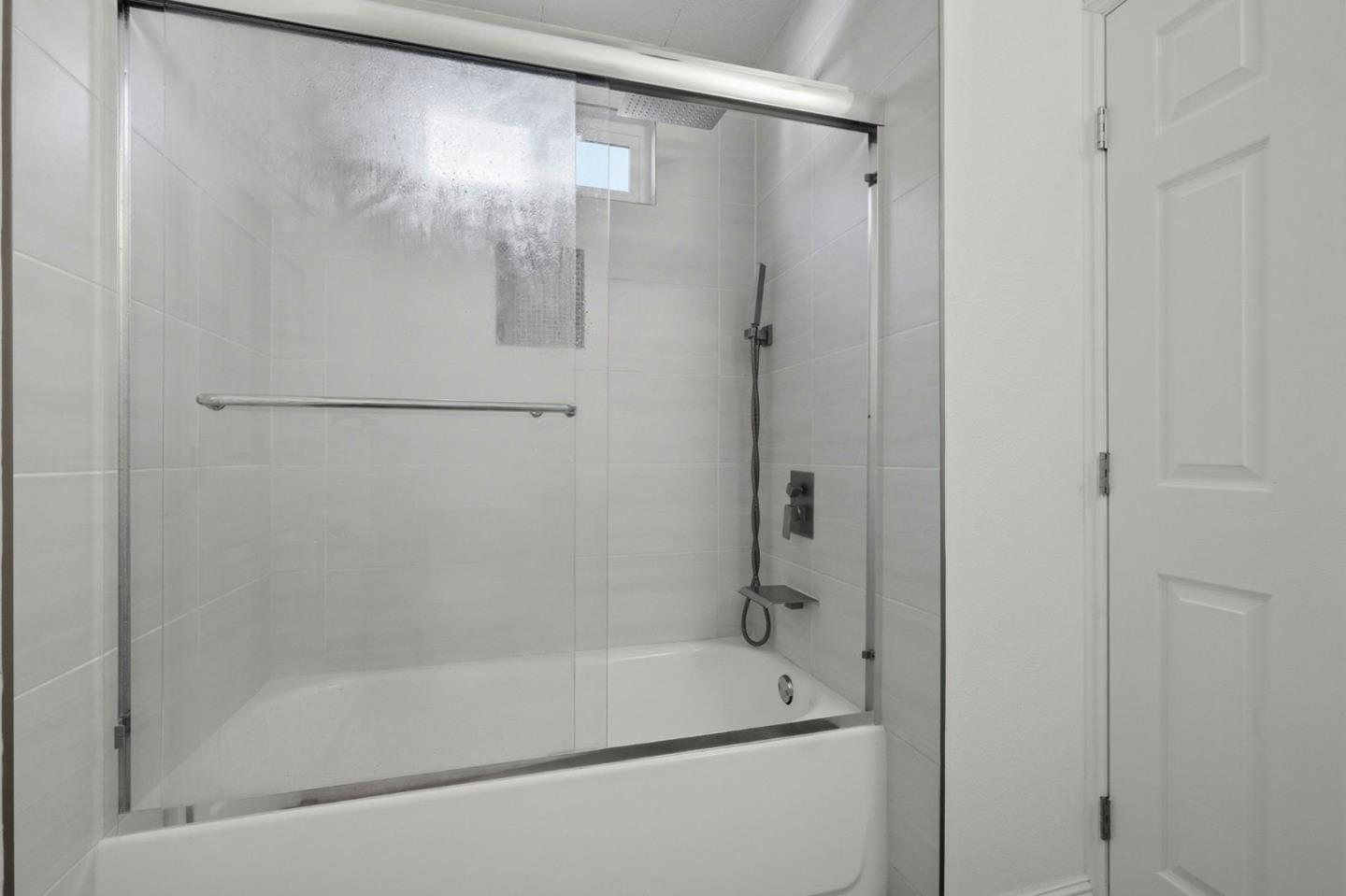 Detail Gallery Image 17 of 25 For 34 Eagle Green #34,  Fremont,  CA 94538 - 2 Beds | 2 Baths