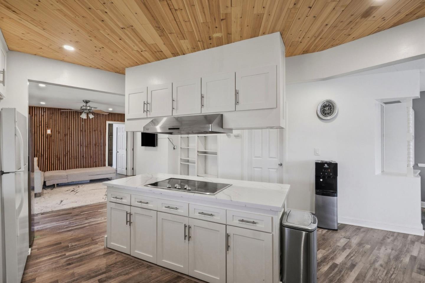 Detail Gallery Image 4 of 25 For 34 Eagle Green #34,  Fremont,  CA 94538 - 2 Beds | 2 Baths