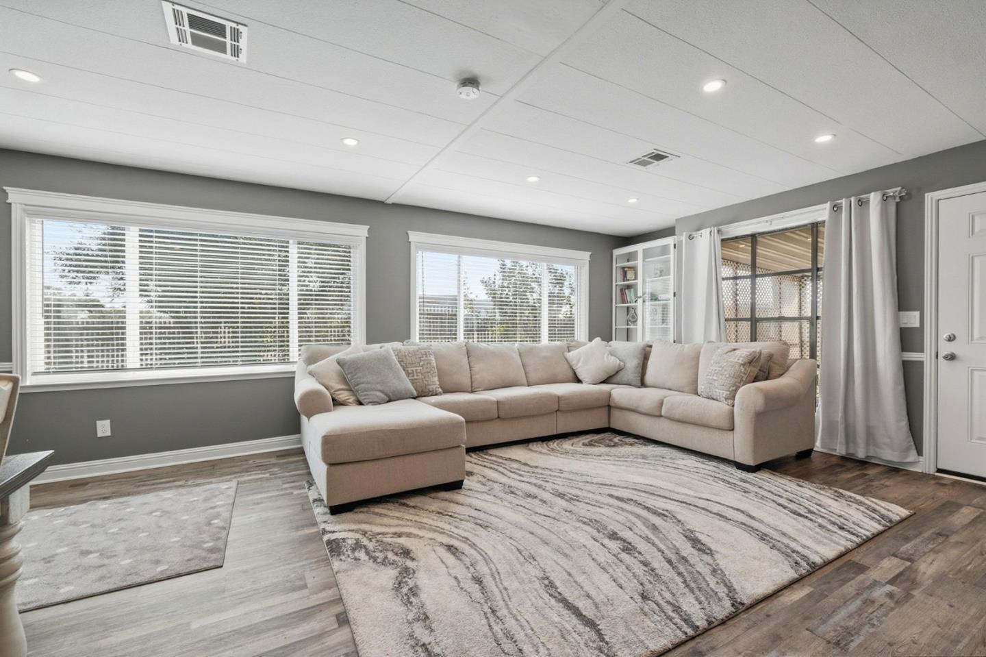 Detail Gallery Image 6 of 25 For 34 Eagle Green #34,  Fremont,  CA 94538 - 2 Beds | 2 Baths