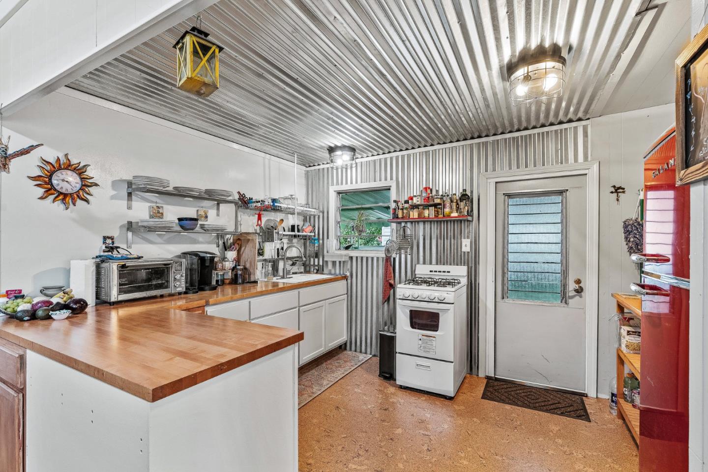 Detail Gallery Image 11 of 20 For 1040 38th Ave #39,  Santa Cruz,  CA 95062 - 2 Beds | 1 Baths