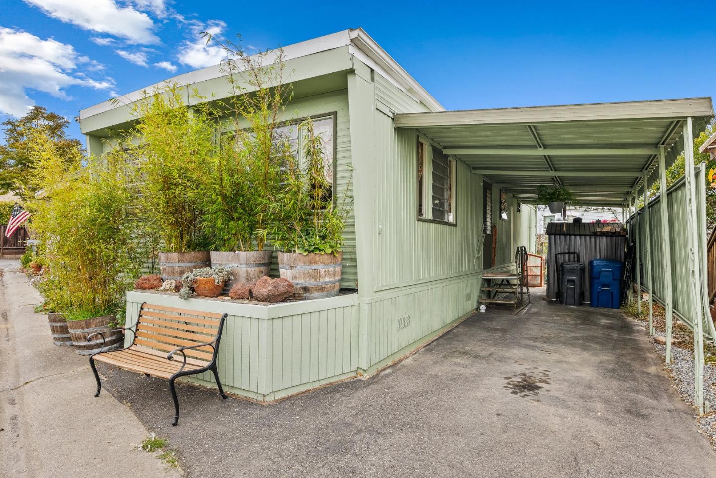 Detail Gallery Image 19 of 20 For 1040 38th Ave #39,  Santa Cruz,  CA 95062 - 2 Beds | 1 Baths