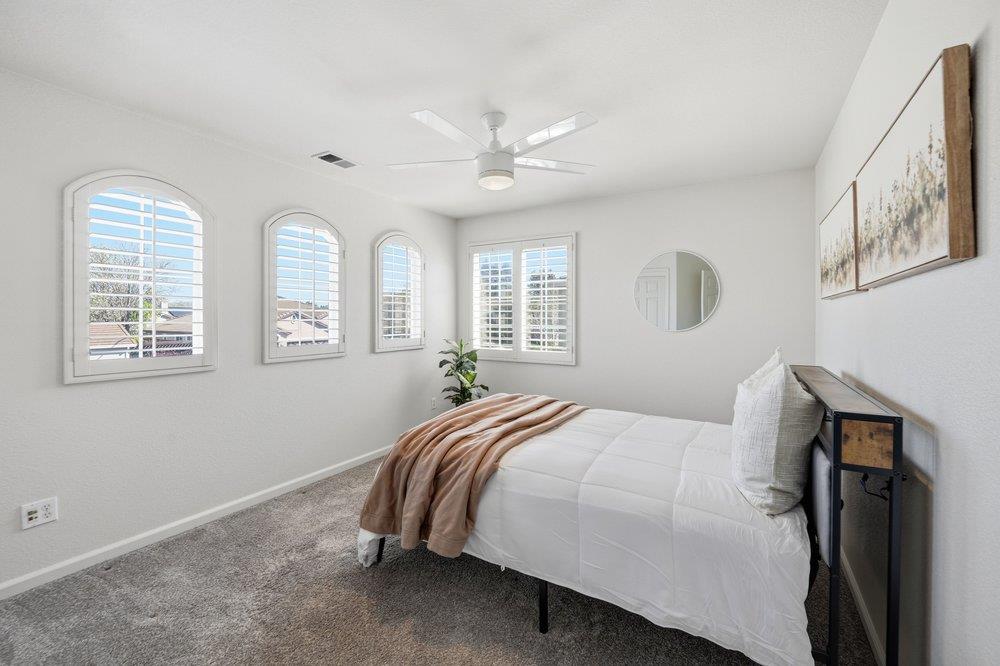 Detail Gallery Image 27 of 55 For 9781 Linnet Ct, Gilroy,  CA 95020 - 5 Beds | 3 Baths