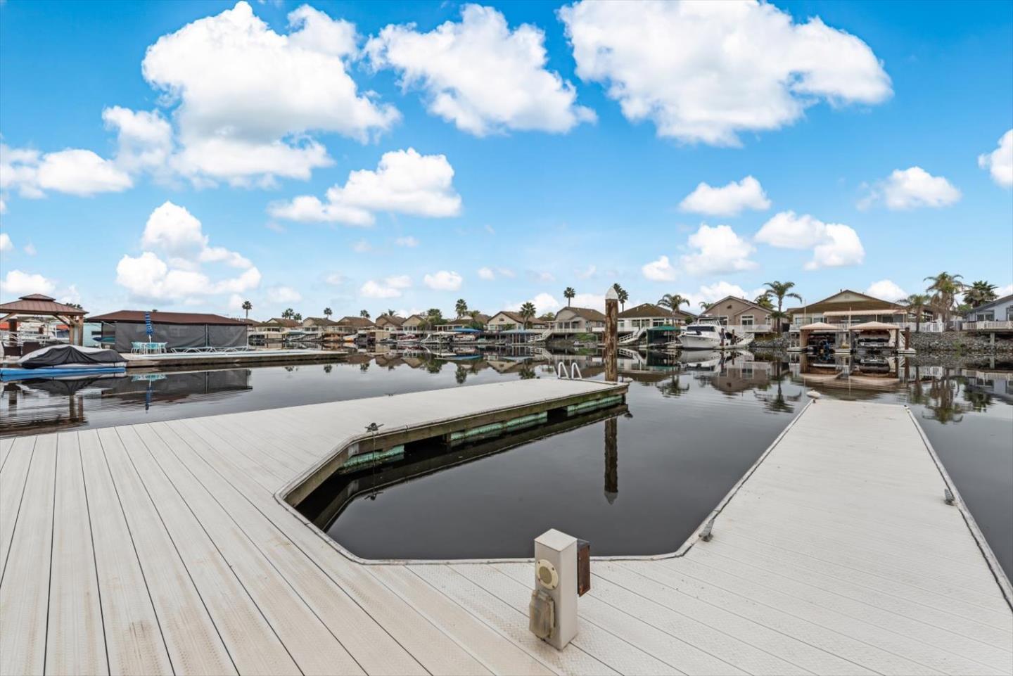 Detail Gallery Image 38 of 42 For 3916 Lighthouse Pl, Discovery Bay,  CA 94505 - 4 Beds | 3/1 Baths