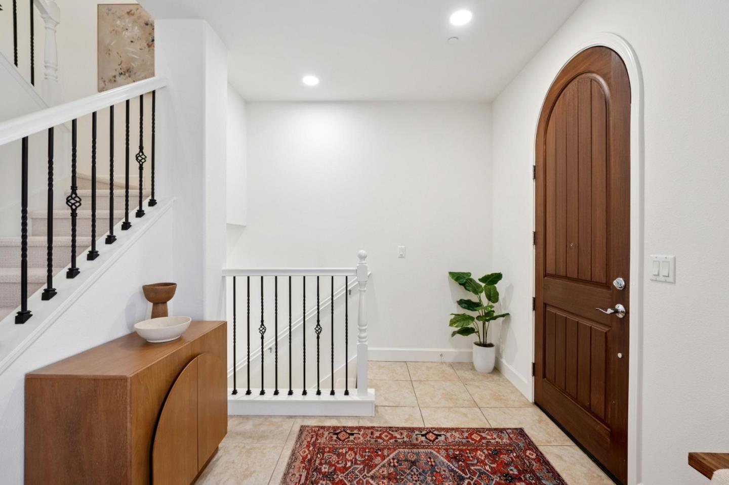 Photo #5: ML82036268 Listing: Photo #5