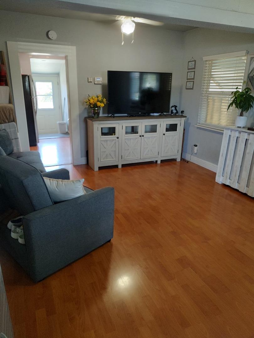 827 Central Avenue, Hollister, CA, 95023