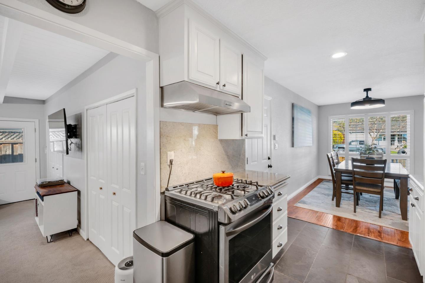 Detail Gallery Image 12 of 52 For 723 Linda Flora St, San Jose,  CA 95127 - 3 Beds | 2 Baths