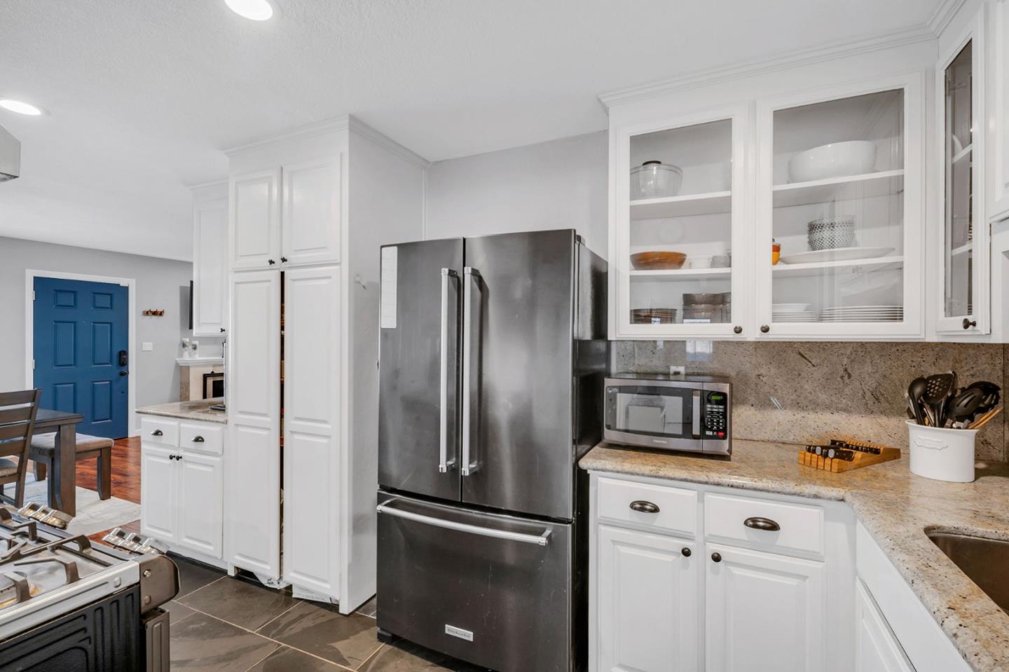 Detail Gallery Image 13 of 52 For 723 Linda Flora St, San Jose,  CA 95127 - 3 Beds | 2 Baths