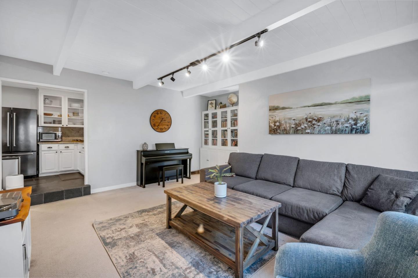 Detail Gallery Image 16 of 52 For 723 Linda Flora St, San Jose,  CA 95127 - 3 Beds | 2 Baths