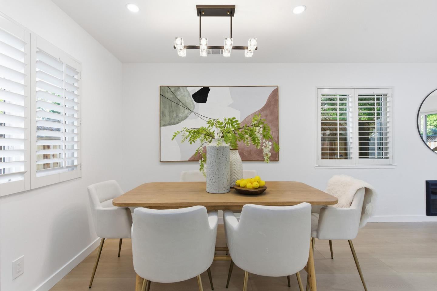 Detail Gallery Image 10 of 43 For 337 Roble Ave, Redwood City,  CA 94061 - 3 Beds | 2 Baths