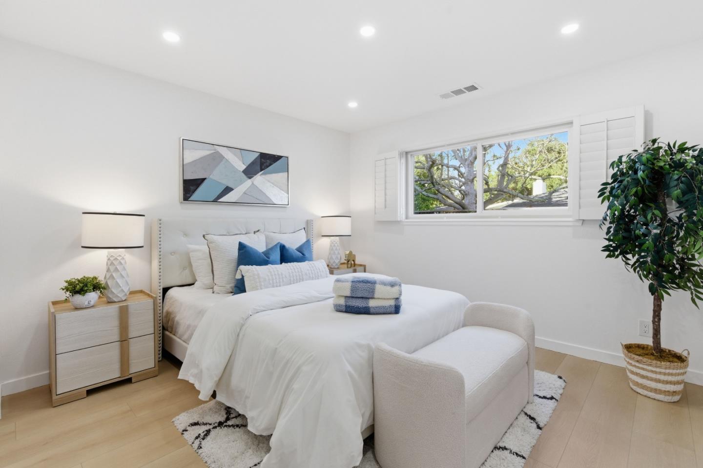 Detail Gallery Image 22 of 43 For 337 Roble Ave, Redwood City,  CA 94061 - 3 Beds | 2 Baths