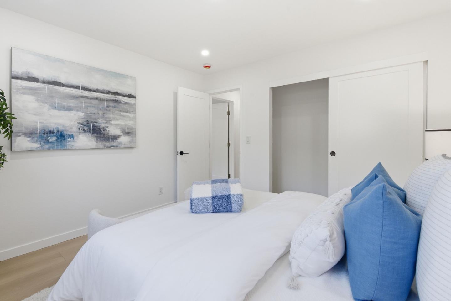 Detail Gallery Image 23 of 43 For 337 Roble Ave, Redwood City,  CA 94061 - 3 Beds | 2 Baths