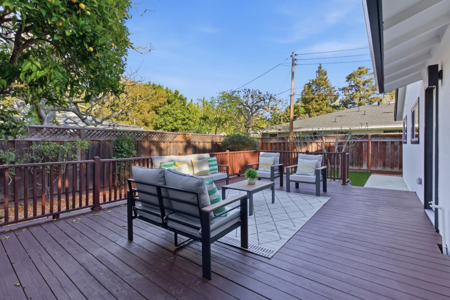 Detail Gallery Image 25 of 43 For 337 Roble Ave, Redwood City,  CA 94061 - 3 Beds | 2 Baths