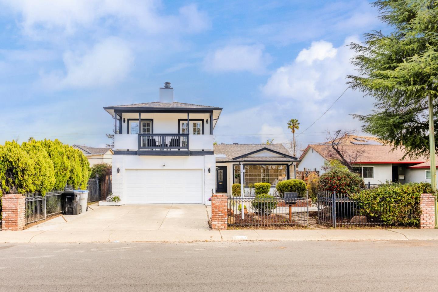 Front Image Thumbnail for ML82036281