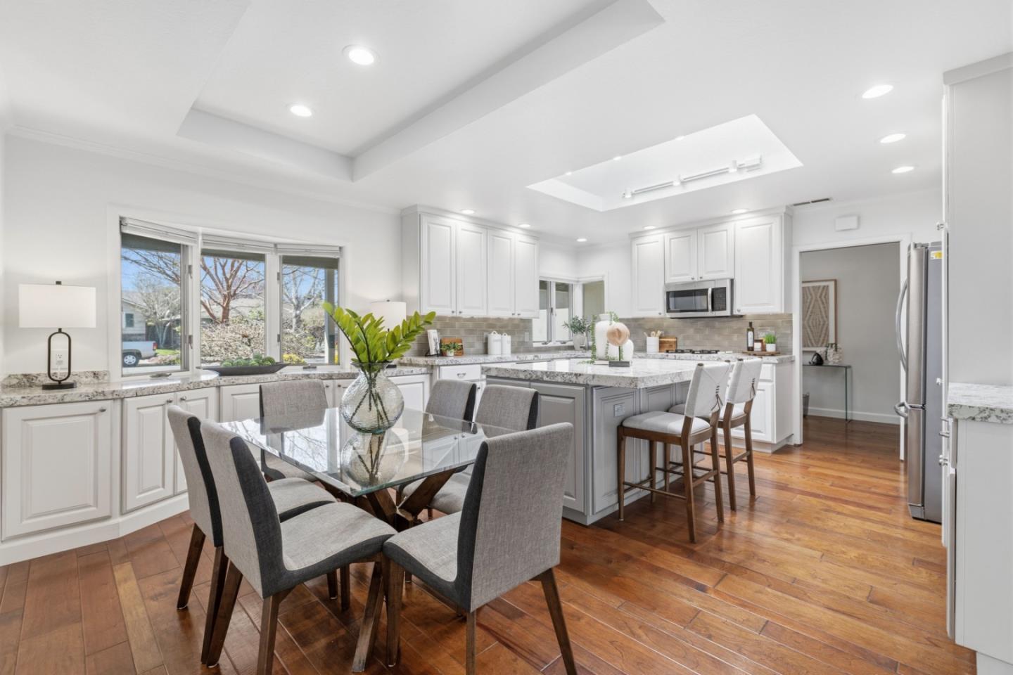 Detail Gallery Image 13 of 61 For 1248 Camino Pablo, San Jose,  CA 95125 - 3 Beds | 3 Baths