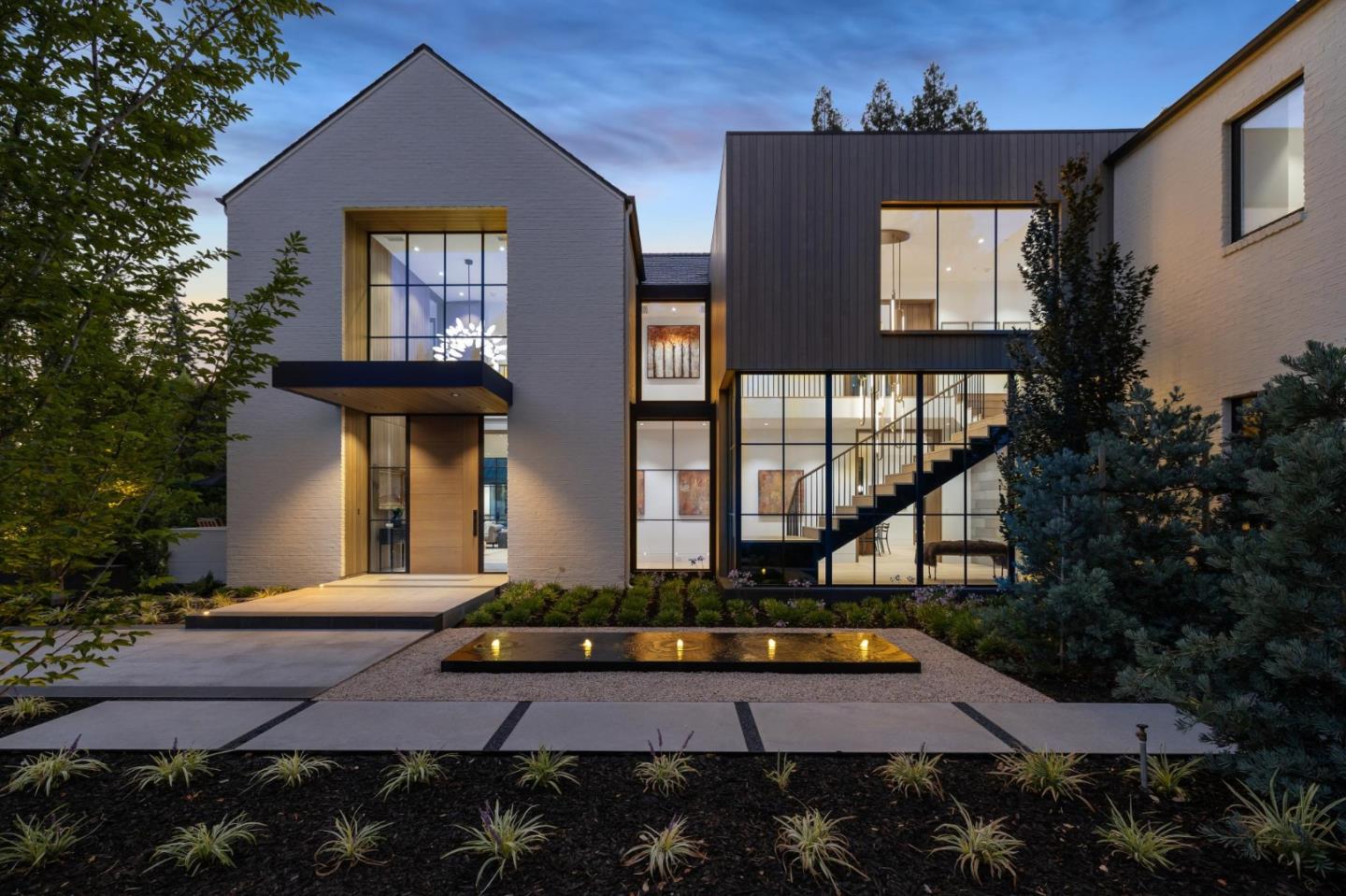 Detail Gallery Image 4 of 29 For 196 Patricia Dr, Atherton,  CA 94027 - 5 Beds | 5/3 Baths