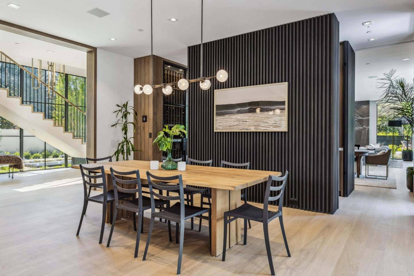 Detail Gallery Image 9 of 29 For 196 Patricia Dr, Atherton,  CA 94027 - 5 Beds | 5/3 Baths