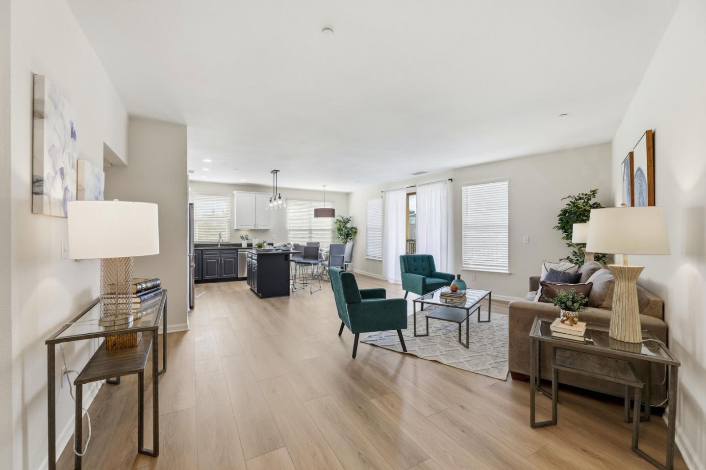 Detail Gallery Image 2 of 34 For 1445 Fruitdale Ave #313,  San Jose,  CA 95128 - 2 Beds | 2 Baths