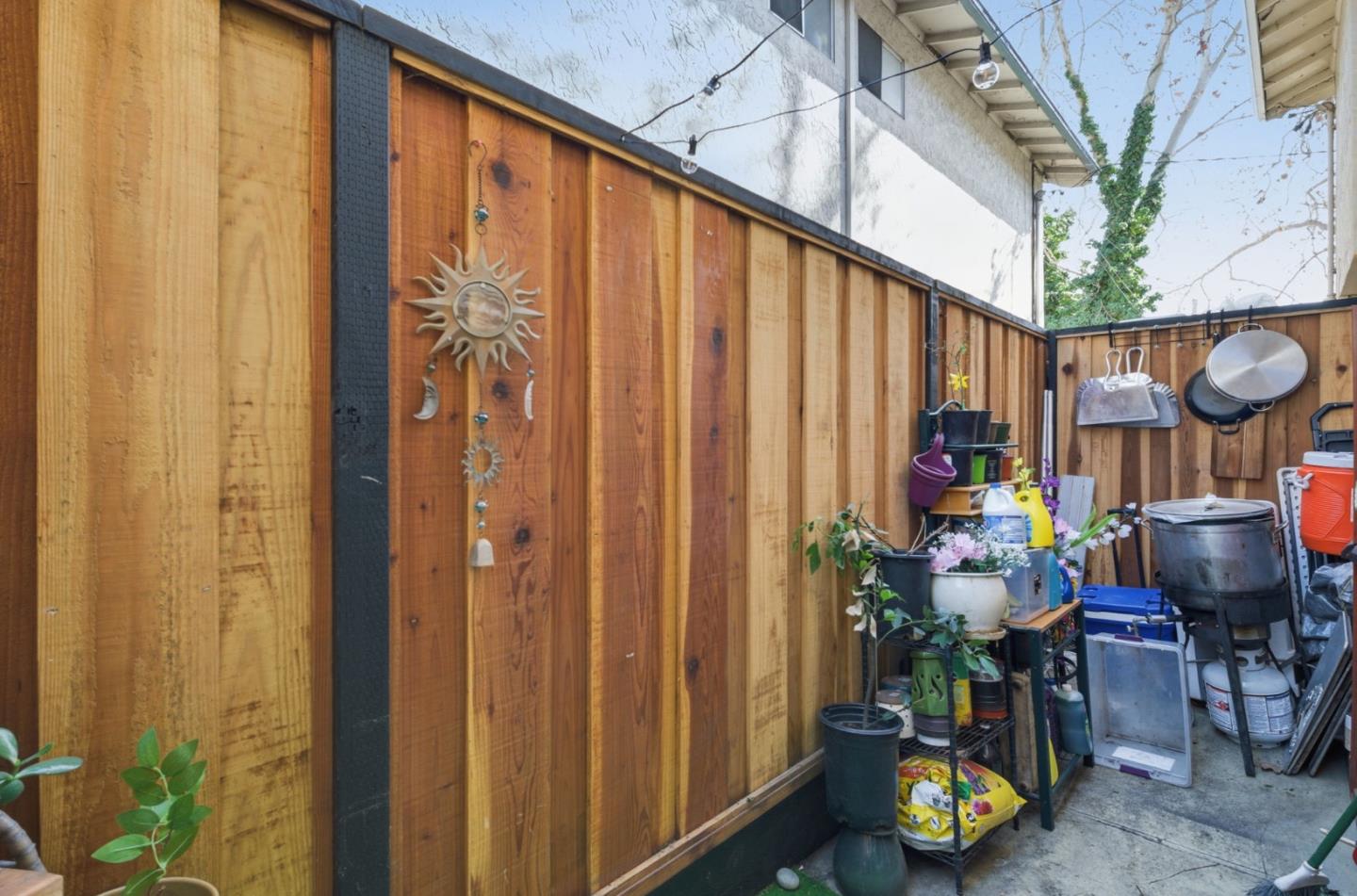 Detail Gallery Image 33 of 52 For 931 Vermont St, San Jose,  CA 95126 - – Beds | – Baths