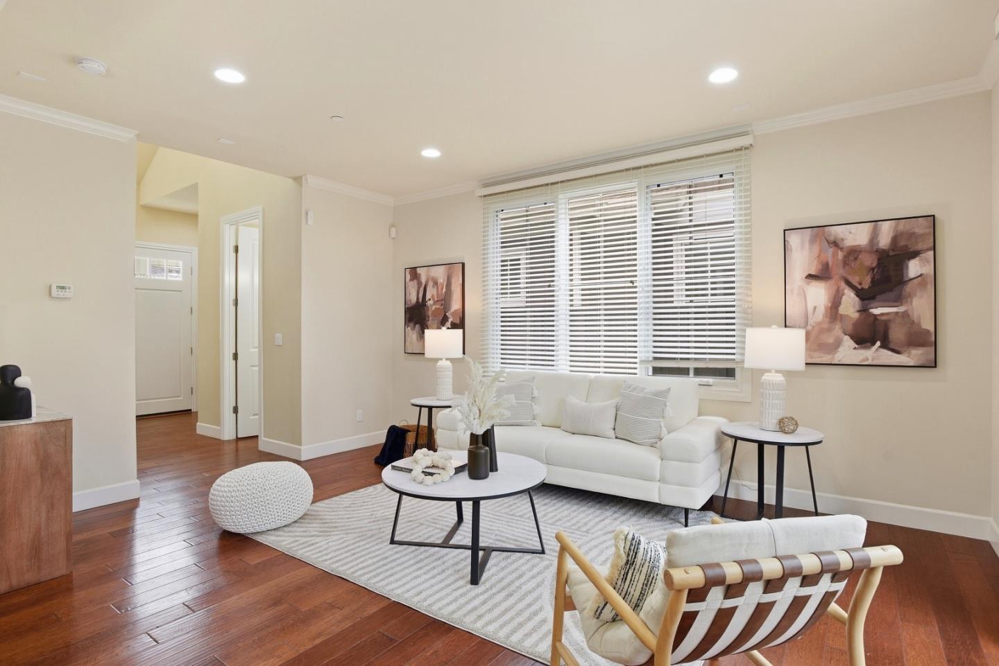 Detail Gallery Image 9 of 52 For 15 Ludina Way, Redwood City,  CA 94061 - 3 Beds | 2/1 Baths