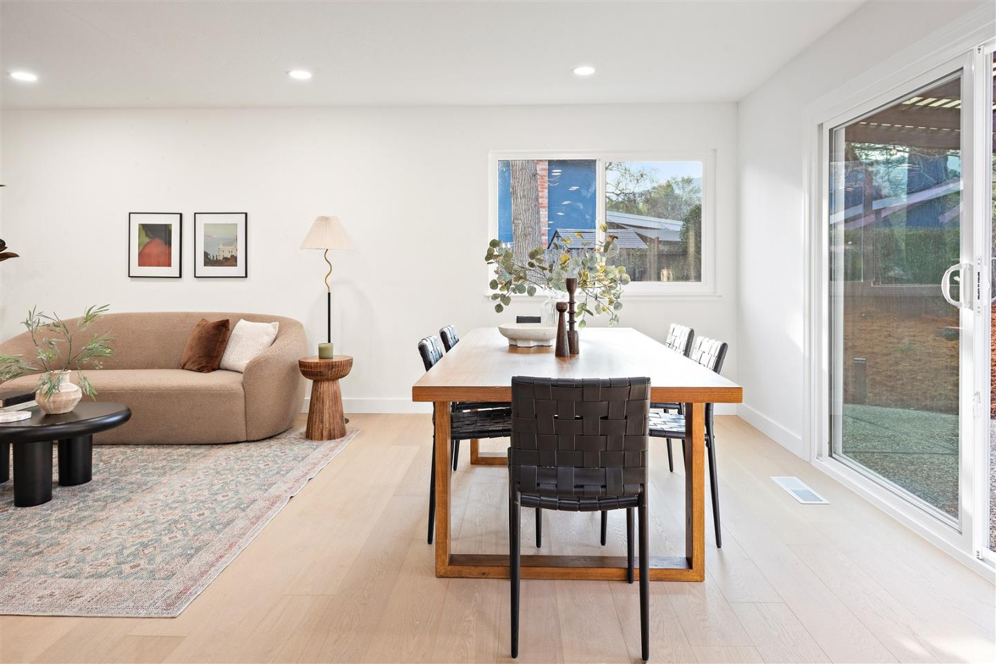 Detail Gallery Image 10 of 39 For 125 Larkwood Cir, Danville,  CA 94526 - 5 Beds | 2/1 Baths