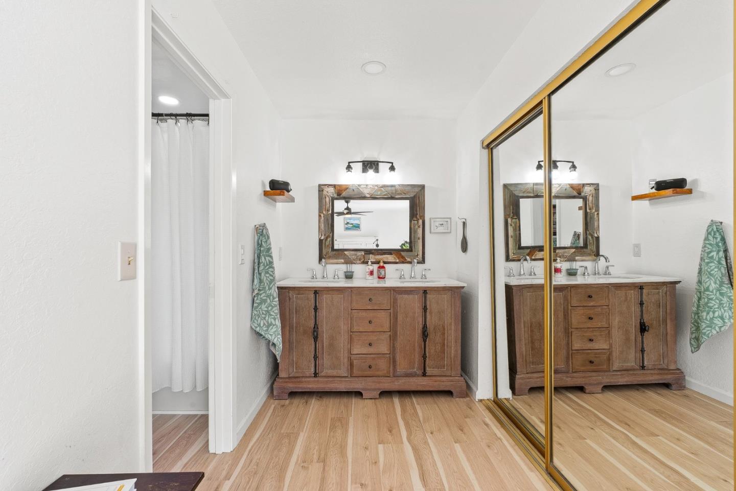 Detail Gallery Image 19 of 45 For 14832 Mossy Oak Pl, Salinas,  CA 93907 - 4 Beds | 2 Baths