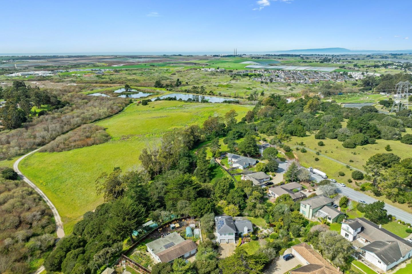 Detail Gallery Image 43 of 45 For 14832 Mossy Oak Pl, Salinas,  CA 93907 - 4 Beds | 2 Baths