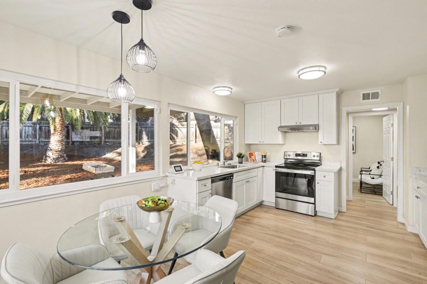 Detail Gallery Image 11 of 41 For 3485 Rubion Ct, San Jose,  CA 95148 - 3 Beds | 2 Baths