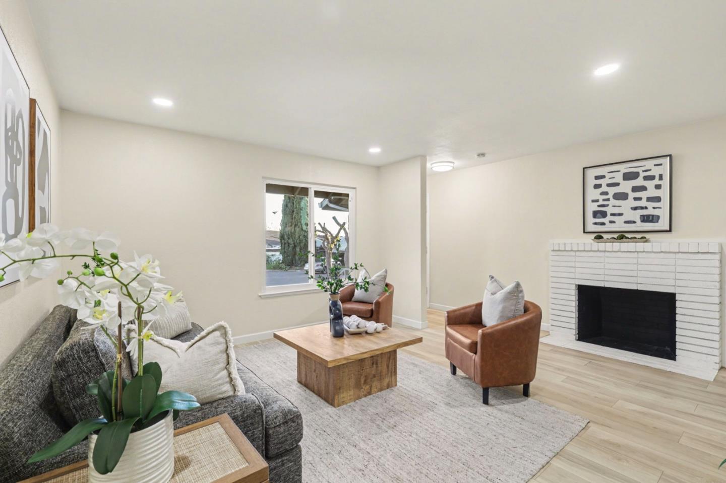 Detail Gallery Image 9 of 41 For 3485 Rubion Ct, San Jose,  CA 95148 - 3 Beds | 2 Baths