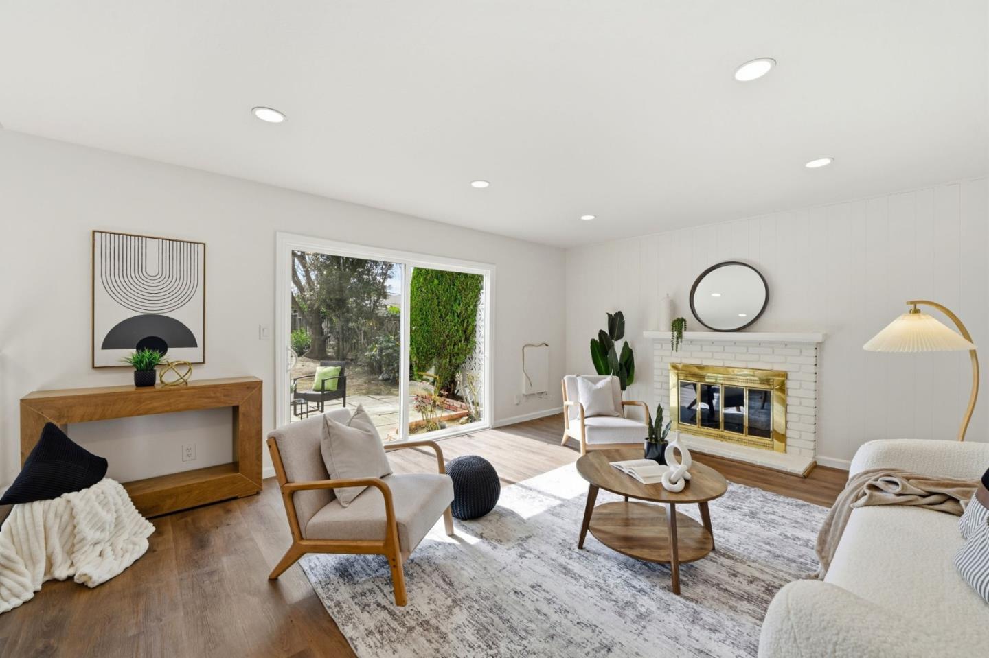 Detail Gallery Image 3 of 27 For 2154 Barrett Ave, San Jose,  CA 95124 - 3 Beds | 2 Baths