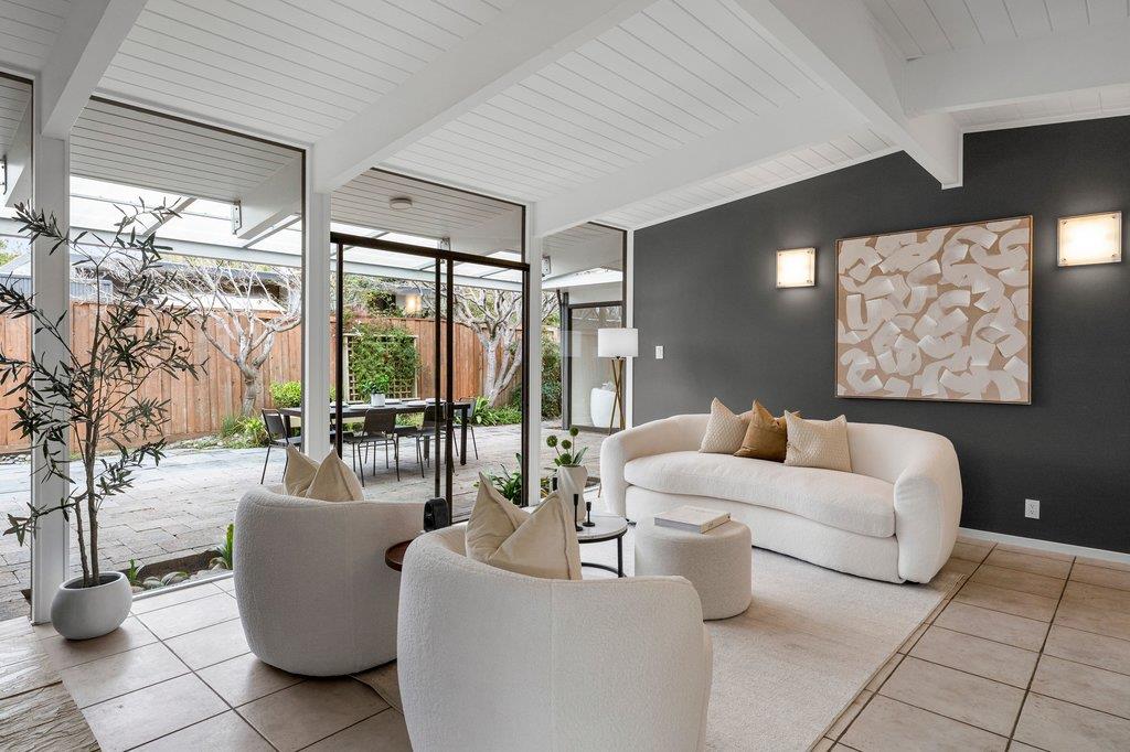 Detail Gallery Image 11 of 73 For 829 Talisman Dr, Palo Alto,  CA 94303 - 4 Beds | 2/1 Baths