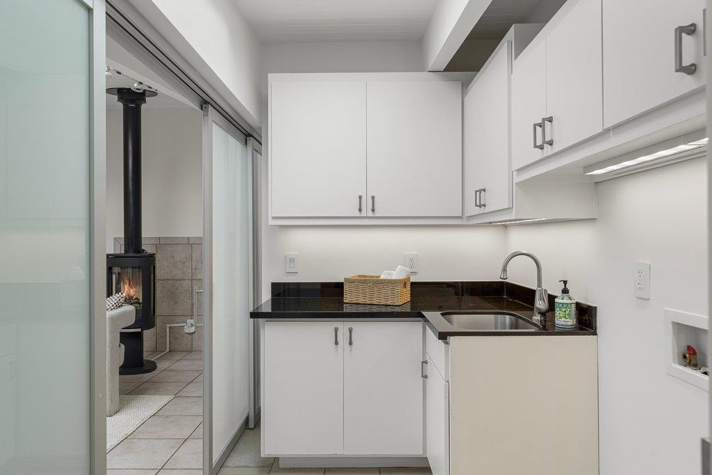 Detail Gallery Image 31 of 73 For 829 Talisman Dr, Palo Alto,  CA 94303 - 4 Beds | 2/1 Baths