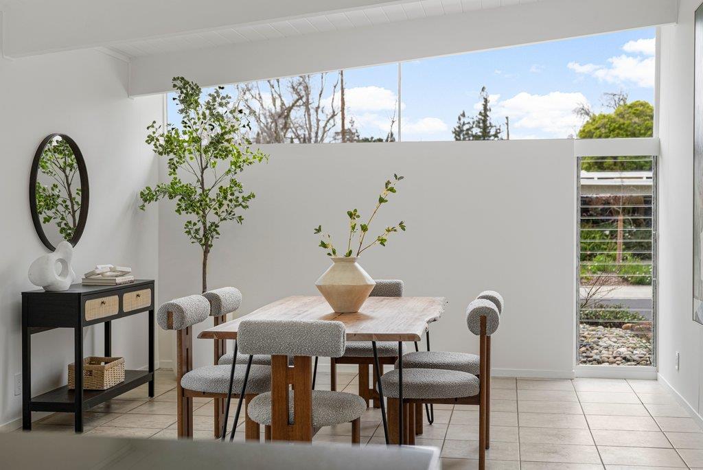 Detail Gallery Image 36 of 73 For 829 Talisman Dr, Palo Alto,  CA 94303 - 4 Beds | 2/1 Baths