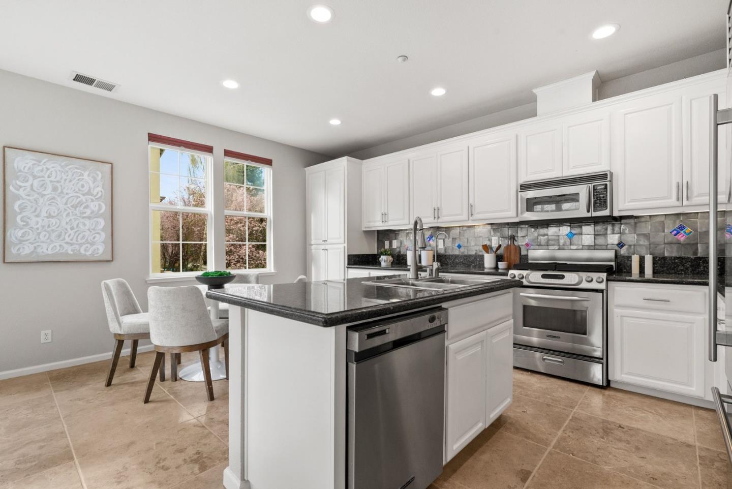 Photo #17: ML82036297 Listing: Photo #17