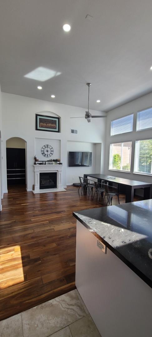 Detail Gallery Image 20 of 29 For 10133 Annie St, Elk Grove,  CA 95757 - 3 Beds | 2/1 Baths