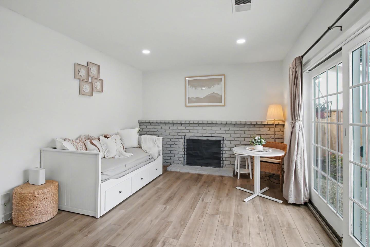 Detail Gallery Image 20 of 35 For 3950 Hamilton Park Dr, San Jose,  CA 95130 - 3 Beds | 2 Baths