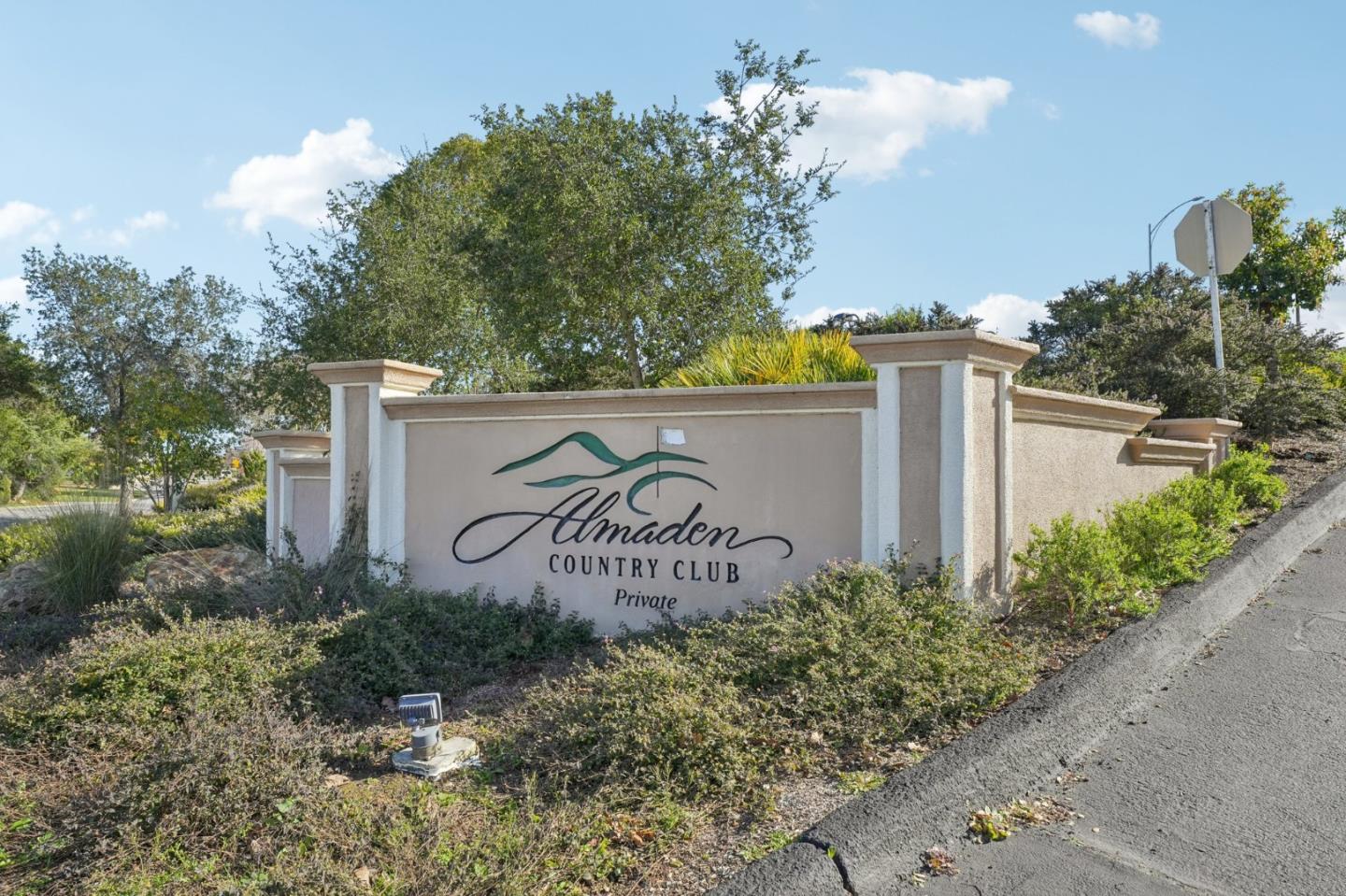 Detail Gallery Image 70 of 75 For 1182 Olive Branch Ln, San Jose,  CA 95120 - 5 Beds | 3 Baths