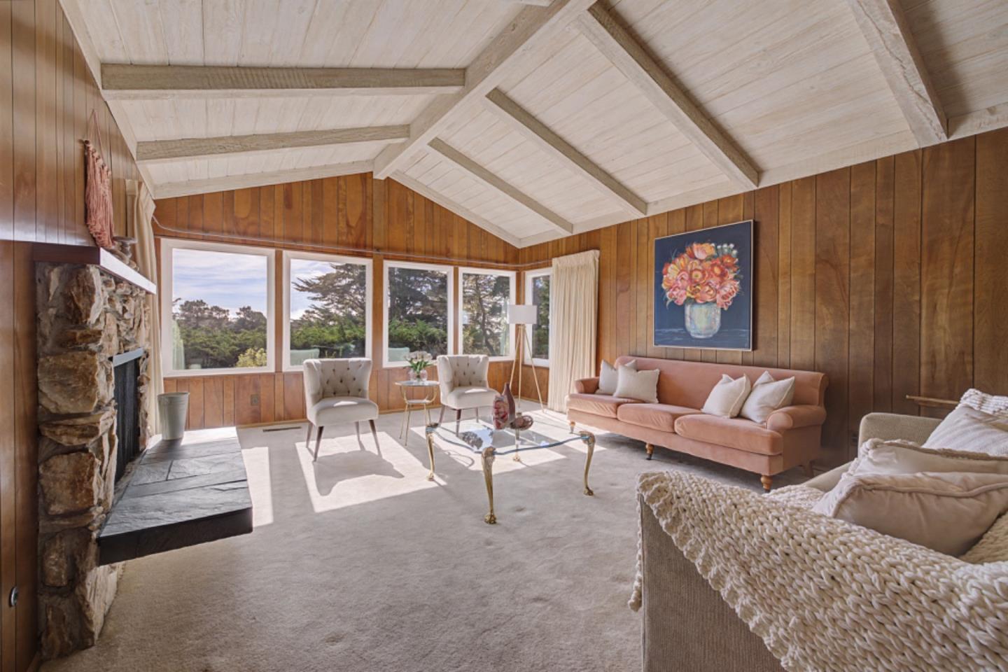 Detail Gallery Image 10 of 36 For 3076 Strawberry Hill Rd, Pebble Beach,  CA 93953 - 3 Beds | 3 Baths